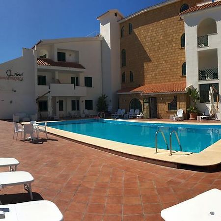 Hotel Puntamajata Реалмонте Екстериор снимка