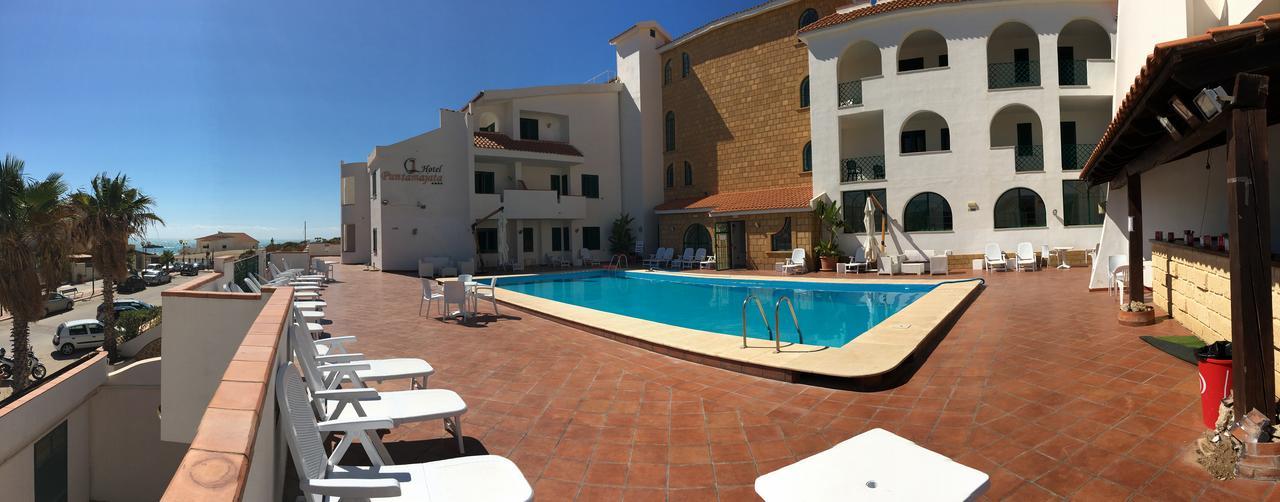 Hotel Puntamajata Реалмонте Екстериор снимка