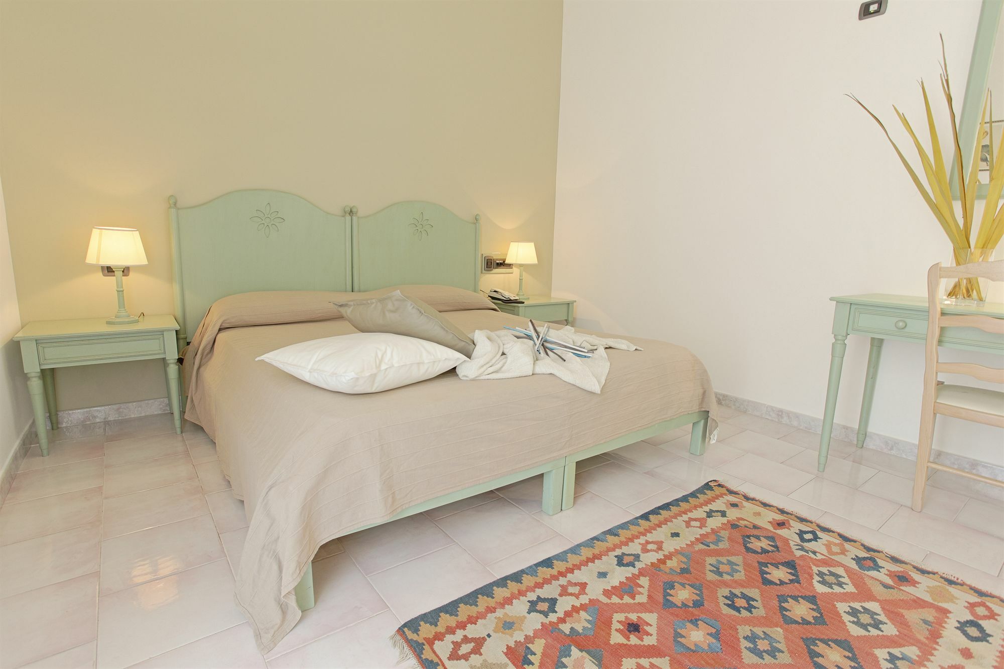 Hotel Puntamajata Реалмонте Екстериор снимка